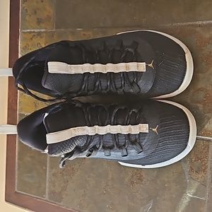 Nike AH8110-021 Men's Black/White Jordan Ultra Fly 2 Low Basketball